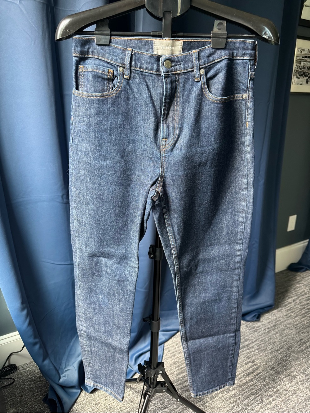 Everlane Women's Skinny Leg Jeans with stretch in Dark Blue Wash Size 30